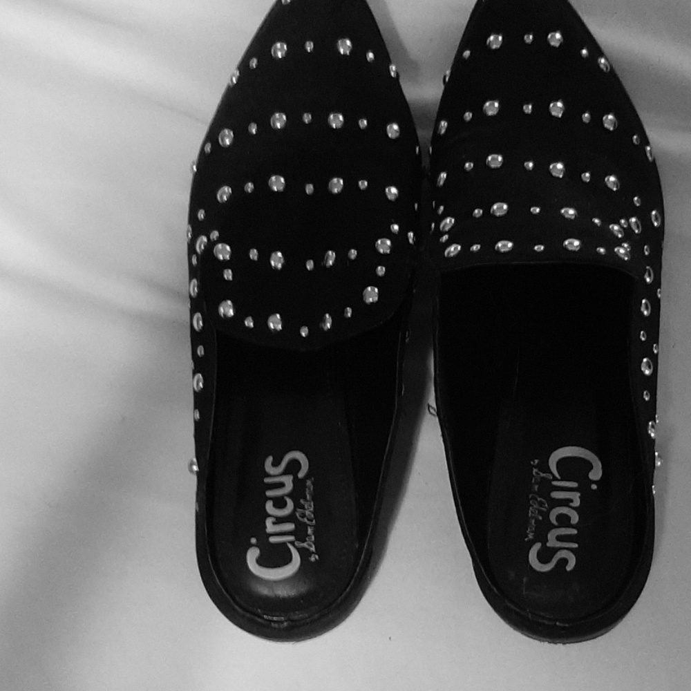Black leather suede studded shoes